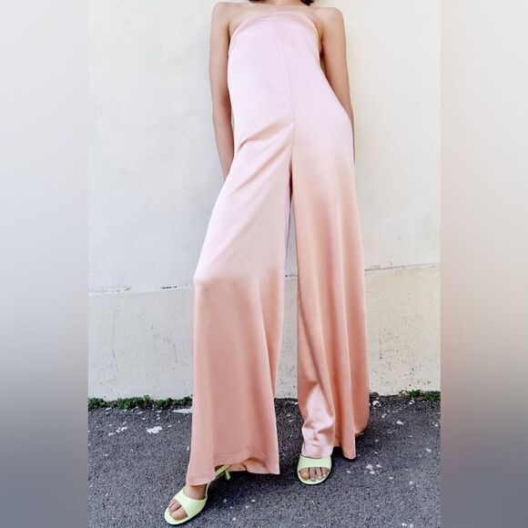 ZARA strapless satin effect jumpsuit pale pink - Picture 9 of 11
